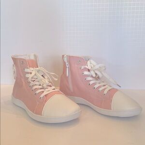 Skaso women’s pink high top wide canvas sneakers